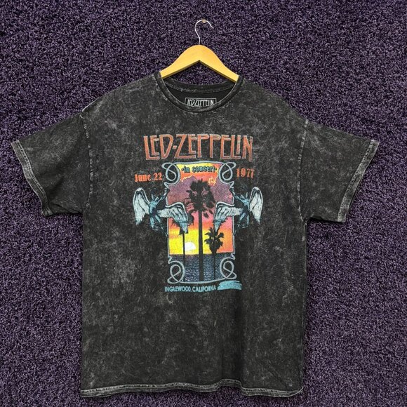 Led Zeppelin In Concert Sunset T-shirt size large - Picture 1 of 4